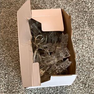 lights with clips to hang pictures.